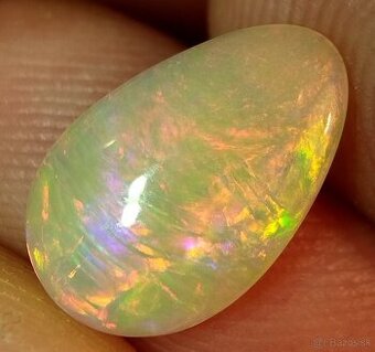 Drahý opál 1,25ct slza WELO ETIOPIA