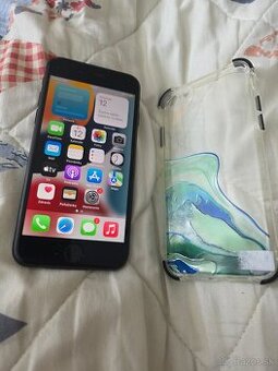 Iphone 7 čierny 32 gb používaný plne funkčný je v horšom sta