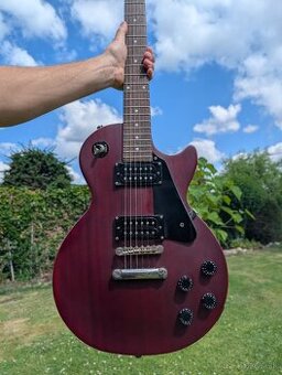 Epiphone Les Paul Studio Worn Cherry
