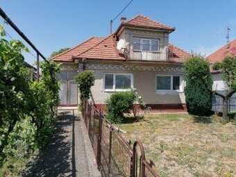 ÚTULNÝ RODINNÝ DOM NA PREDAJ – DUBOVANY