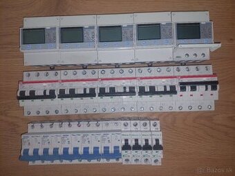 elektromery a ističe, niektoré aj prúdové chrániče v jednom