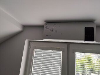 Elektrický ohrievač na ovládanie, radiator
