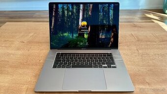 MacBook Pro 16" s touchbarom, 16 gb RAM, i9, 1 TB SSD