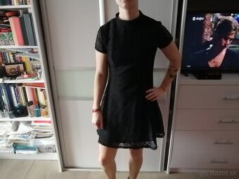 Dámske čierne čipkové šaty zn. Zara