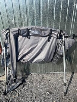 Prístrešok na Kolibri 330