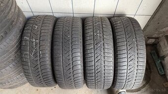 215/55 R17 zimné Pirelli