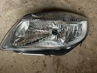 Predam nove svetlo na Fabia 2 pred FL alebo Roomster