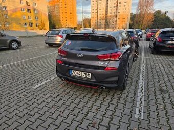 Hyundai i30N 2.0 T-GDi N Performance – čistá radosť z jazdy