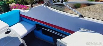 Bayliner Capri 2052 motorová loď