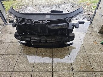 Chladičova stena passat b6