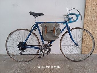 Vintage favorit s brašnami