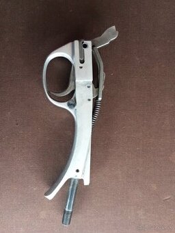 Brokový automat CZ 241 spúšť