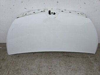 Renault Trafic 2019- kapota