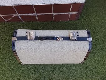 Kufor na akordeon-harmoniku