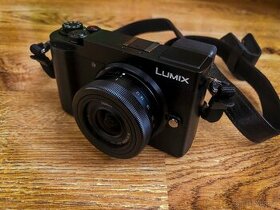 Panasonic Lumix GX9 + objektív Lumix G Vario 12-32mm