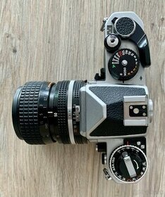 Nikon FE2 , NIKKOR 35-70mm 1:3,3-4,5 - 1