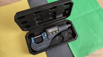 Digitálny mikrometer