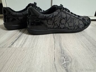 Calvin Clain,Puma,Adidas