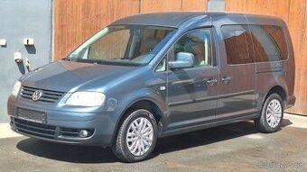 VOLKSWAGEN CADDY MAXI 2,0TDi 7míst po kompl. servisu