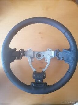 Kožený volant SUBARU