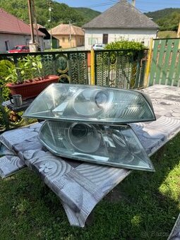 Xenónové svetlomety Škoda Octavia 2 + Nové žiarovky