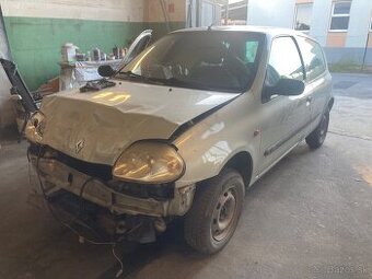 🚘Renault Clio 1.2i 43kw benzin r.v 2002 TP ŠPZ