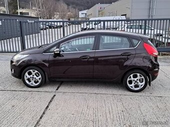 Ford Fiesta 1.25i benzín, 1.majiteľ, SR auto