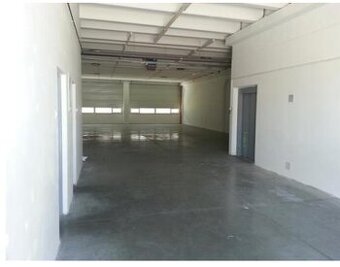 Skladovo-obchodno-kancelársko-výrobné priestory Stará Vajnor