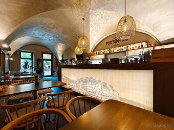 Luxusná zabehnutá kaviareň ul. Hlavná, Košice - Staré Mesto