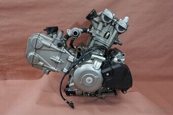 Kúpim motocyklový motor