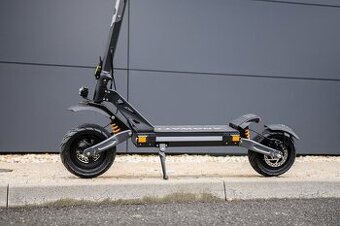 Elektricka kolobezka Angwatt CS1 2025