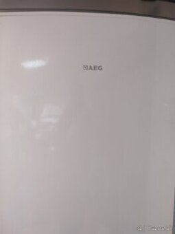 Predám chladničku AEG S53600CSW0