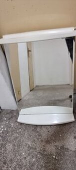 Kúpľňové zrkadlo s osvetlením