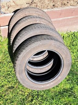 Zimne pneu 185/65 r15 - 1