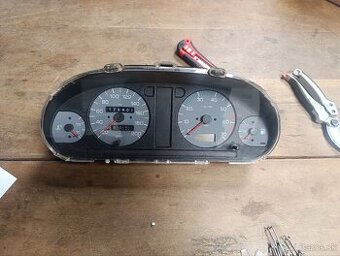 Škoda Felicia budíky