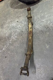 Listove pera Mitsubishi L200