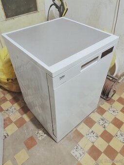 Predám umývačku riadu Beko