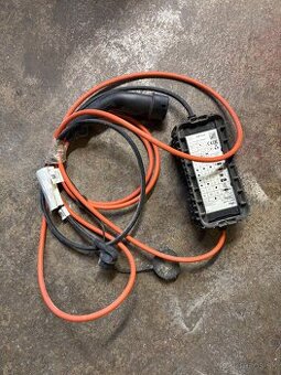 Originál PSA (Peugeot / Citroën / Opel / DS) prenosná nabíja