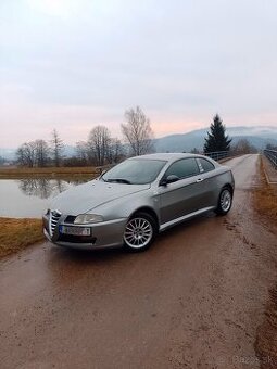 Alfa Romeo GT 1.9 JTD