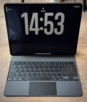 iPad Air M2 128Gb + Magic Keyboard