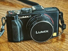 Predám fotoaparát Panasonic Lumix DMC-LX5