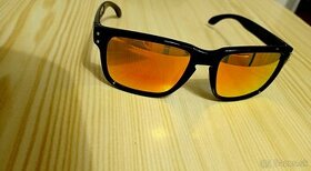Slnečné okuliare Oakley univerzálne
