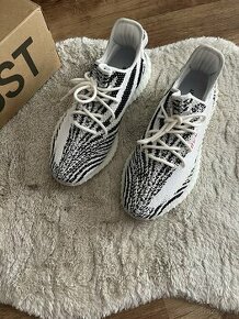Adidas Yeezy boost 350 v2 “zebra”