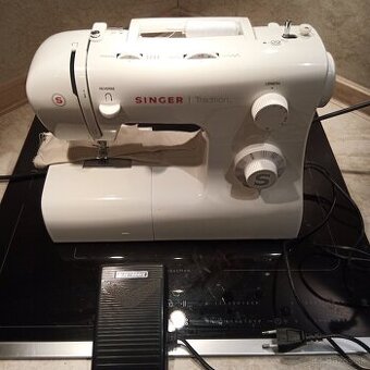 Singer Tradition 2282