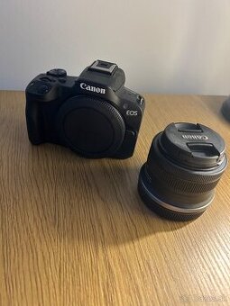 Canon EOS R50 + RF-S 18-45 IS STM