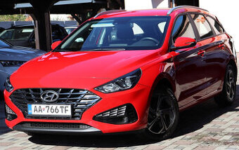 Hyundai i30 CW 1.5i Benzín r.8/2023