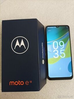 Motorola Moto e13