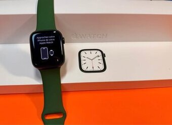 Apple Watch 7 45mm - Zelené
