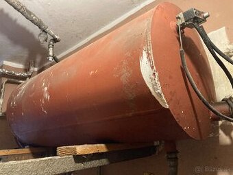 Predam elektricky160 litrovy bojler alebo ohrev z kotla