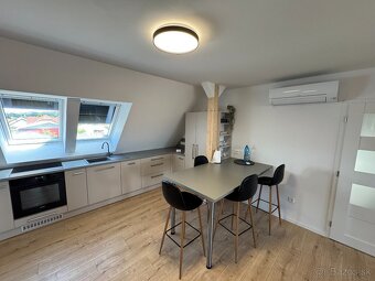 Na prenájom – priestranný 2 izbový byt 120 m² v Šulekove - 1
